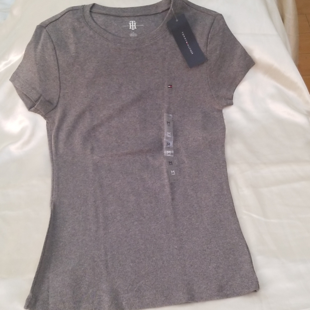 Tommy Hilfiger Basic Cotton Tee - Medium